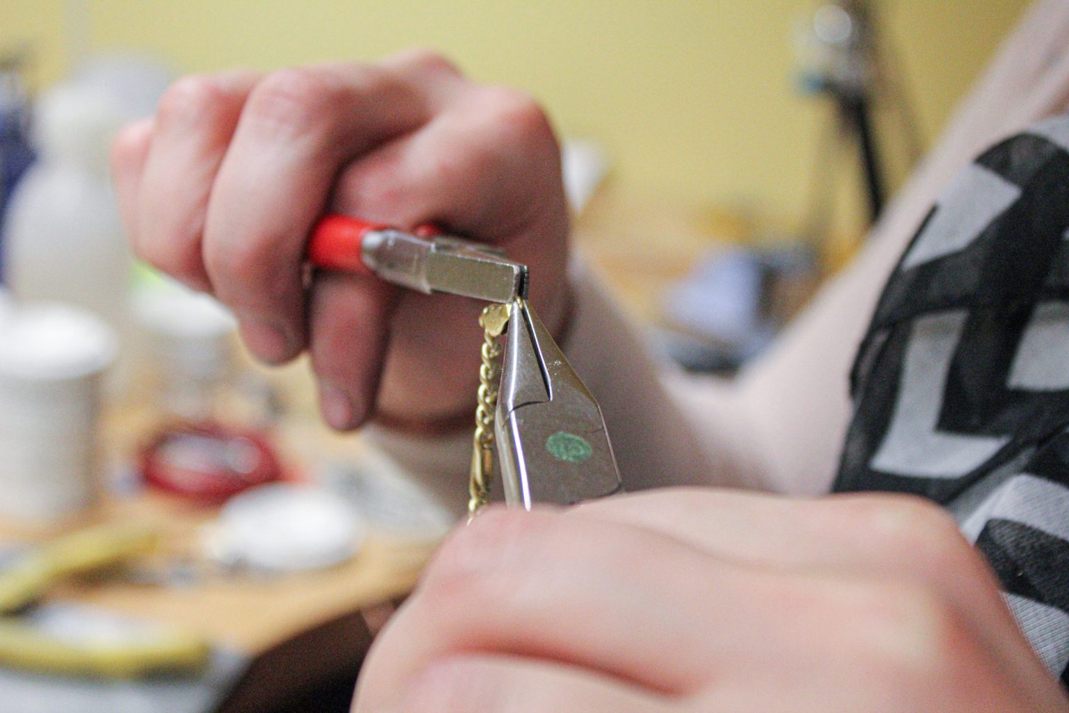 Ketten reparieren Goldschmiede Reffle